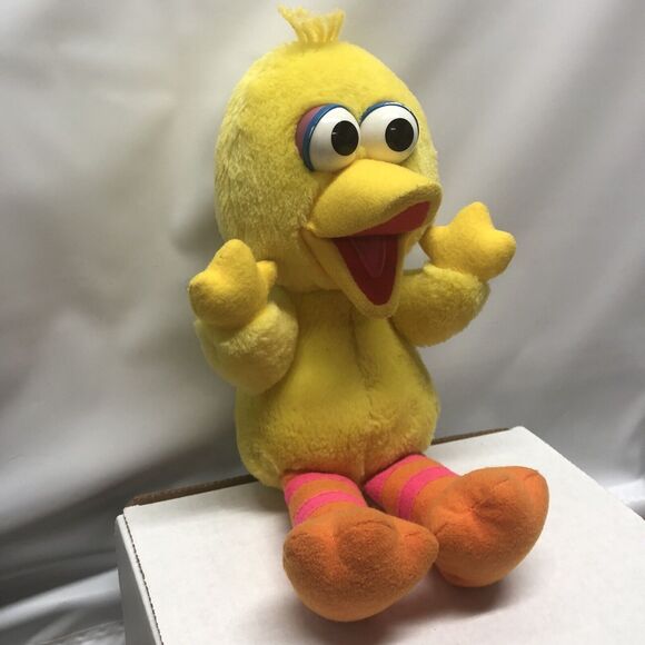 Tyco Tickle Me Big Bird Sesame Street Plush 1996 Stuffed Animal DOES NOT WORK - Picture 2 of 9